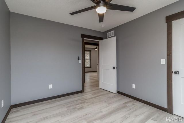 20977 Halifax Drive, St Robert, MO 65584