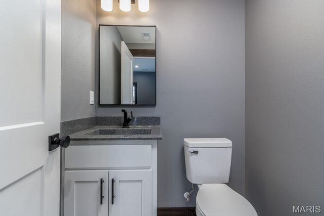 20977 Halifax Drive, St Robert, MO 65584