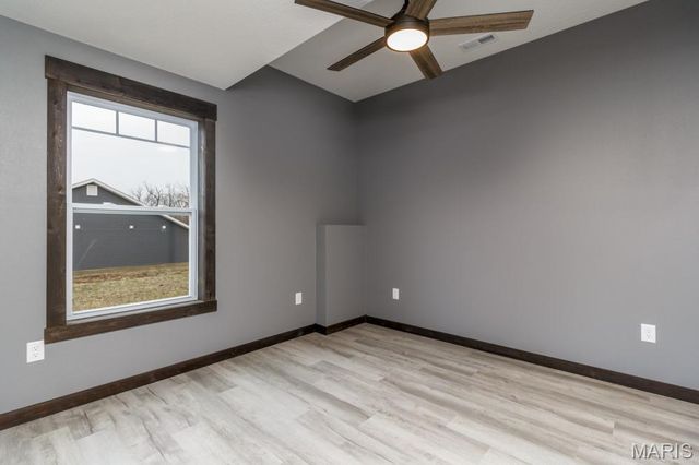 20977 Halifax Drive, St Robert, MO 65584