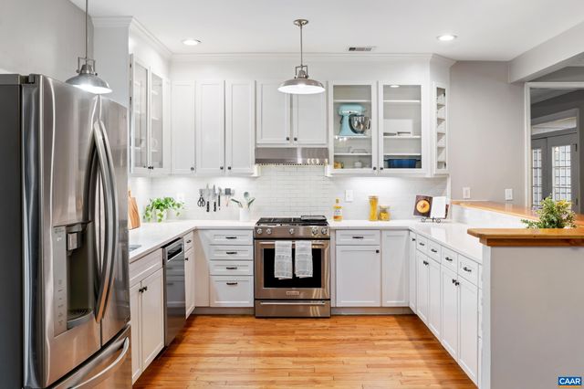 9197 CRITZERS SHOP RD, Afton, VA 22920