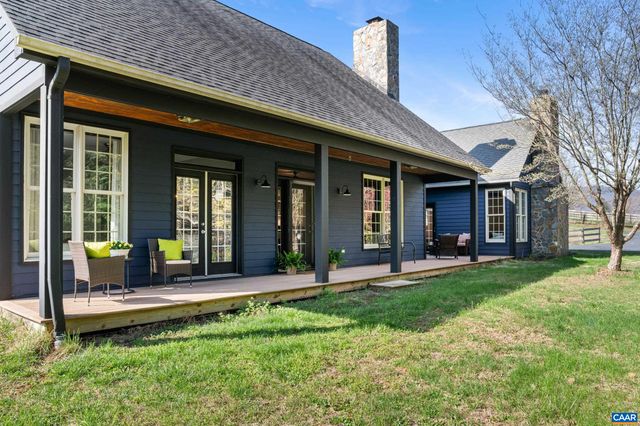 9197 CRITZERS SHOP RD, Afton, VA 22920