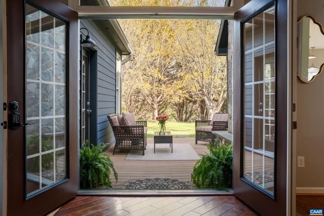 9197 CRITZERS SHOP RD, Afton, VA 22920