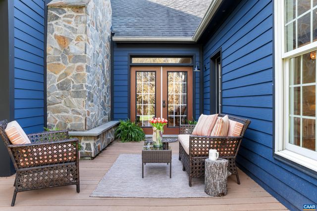 9197 CRITZERS SHOP RD, Afton, VA 22920