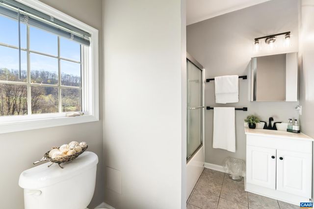 9197 CRITZERS SHOP RD, Afton, VA 22920