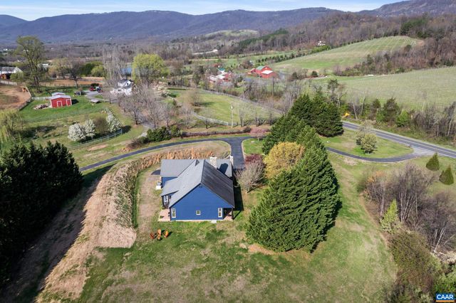 9197 CRITZERS SHOP RD, Afton, VA 22920