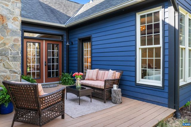 9197 CRITZERS SHOP RD, Afton, VA 22920