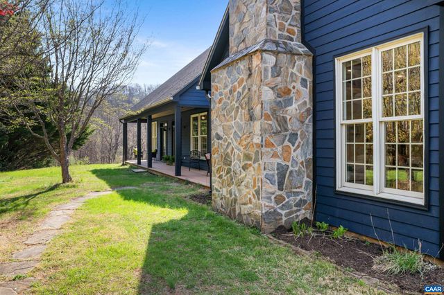 9197 CRITZERS SHOP RD, Afton, VA 22920