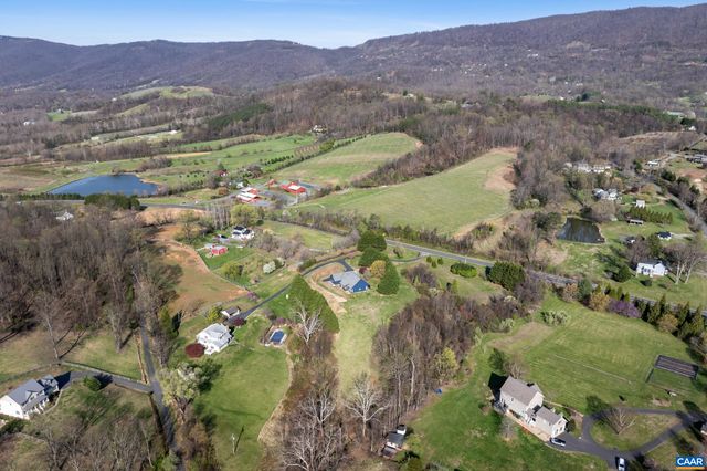 9197 CRITZERS SHOP RD, Afton, VA 22920