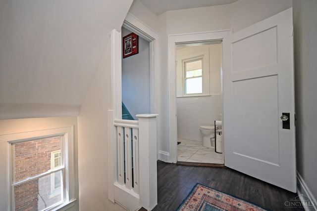 2208 St James Avenue, Cincinnati, OH 45206
