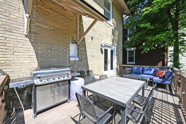 2208 St James Avenue, Cincinnati, OH 45206