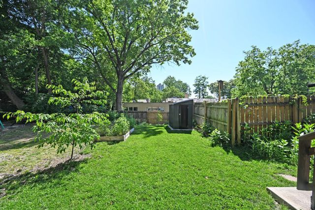 2208 St James Avenue, Cincinnati, OH 45206