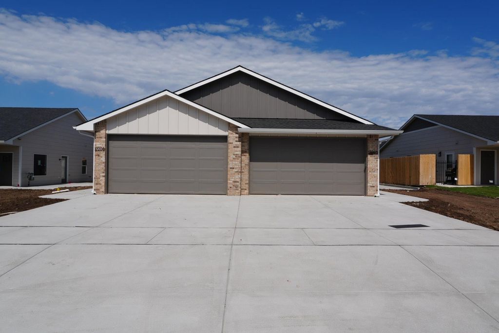 17006-08 W Lawson St, Goddard, KS 67052