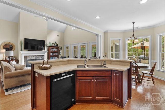 430 Fancy Court, Richmond Hill, GA 31324