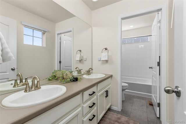 26265 E Canal Place, Aurora, CO 80018