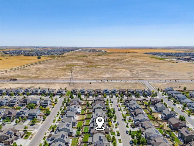26265 E Canal Place, Aurora, CO 80018