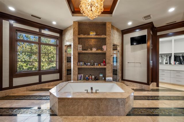 940 W Dove Road, Southlake, TX 76092