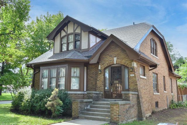 2805 N 44th STREET, Milwaukee, WI 53210