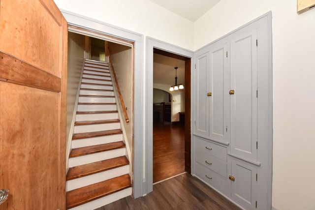 2805 N 44th STREET, Milwaukee, WI 53210