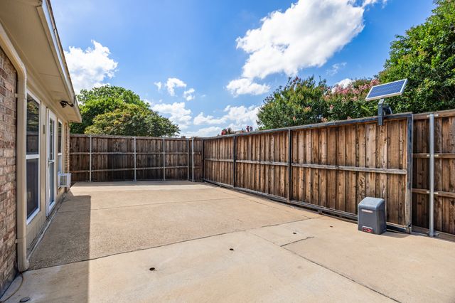 6117 Madison Avenue, Rowlett, TX 75089