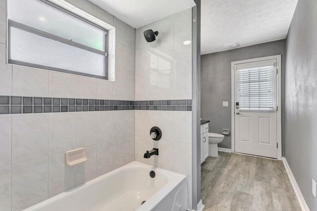 4506 COUNTRY GATE COURT, Valrico, FL 33596