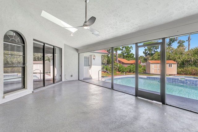 4506 COUNTRY GATE COURT, Valrico, FL 33596