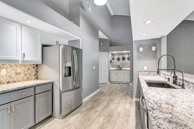 4506 COUNTRY GATE COURT, Valrico, FL 33596