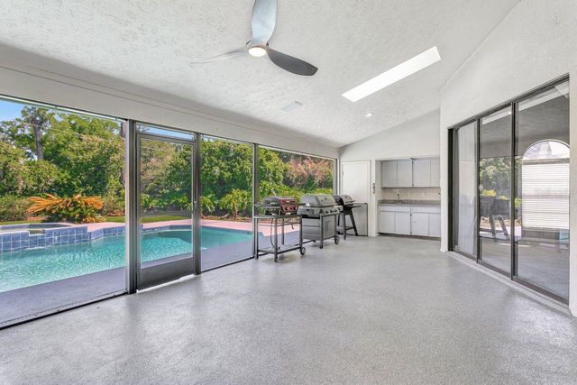 4506 COUNTRY GATE COURT, Valrico, FL 33596