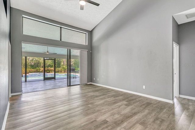 4506 COUNTRY GATE COURT, Valrico, FL 33596