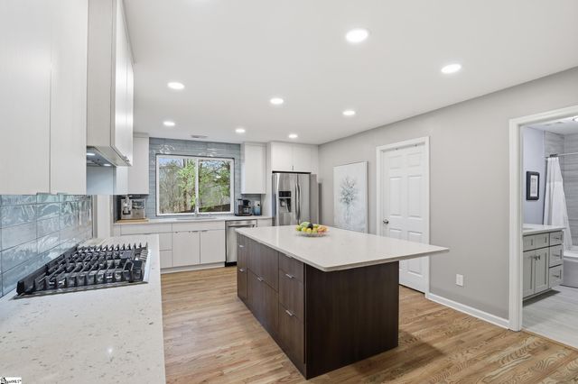 317 Winding Brook Court, Greenville, SC 29617