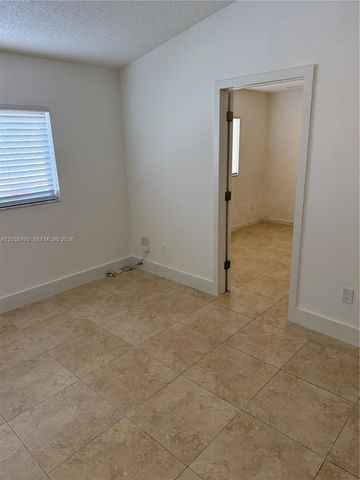 3600 N 56th Avenue 115, Hollywood, FL 33021