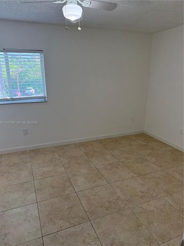 3600 N 56th Avenue 115, Hollywood, FL 33021