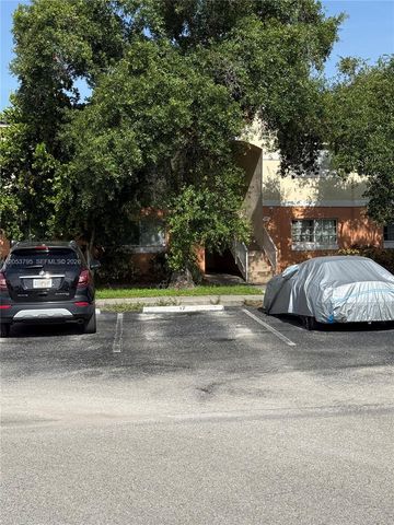 3600 N 56th Avenue 115, Hollywood, FL 33021