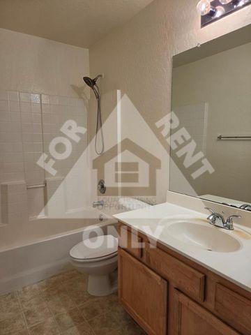 3536 W Hopi Trail, Laveen, AZ 85339