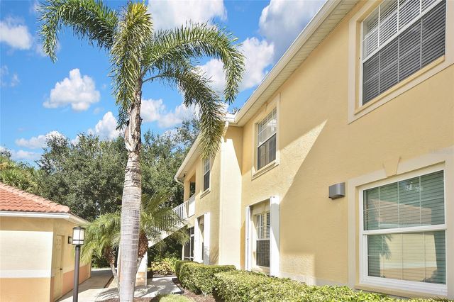 903 CASA DEL LAGO WAY 903, Venice, FL 34292