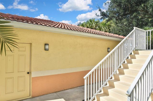 903 CASA DEL LAGO WAY 903, Venice, FL 34292