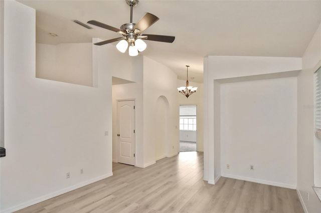 903 CASA DEL LAGO WAY 903, Venice, FL 34292