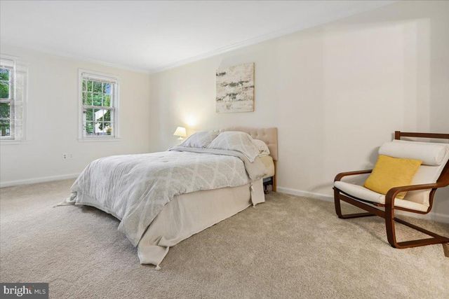 15427 SKYLINE DR, Dumfries, VA 22025