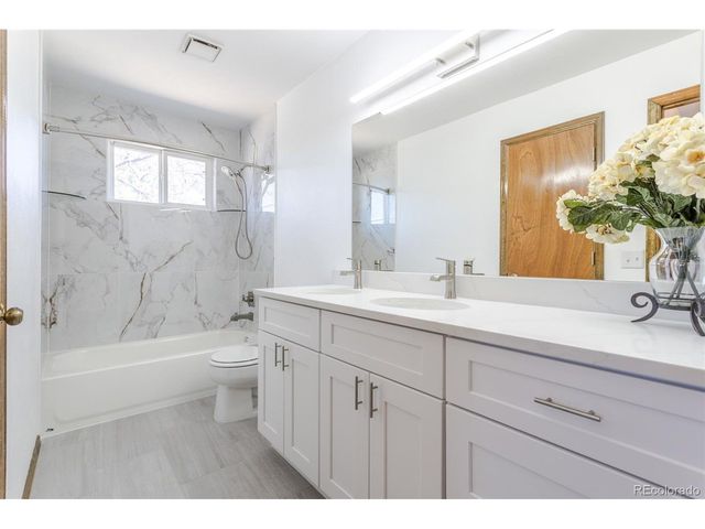4725 E 129th Cir, Thornton, CO 80241