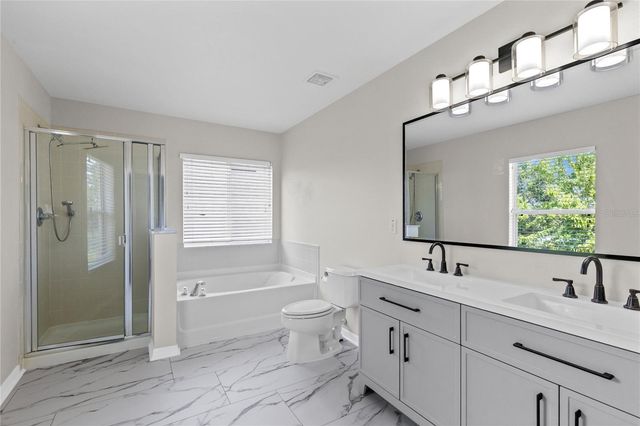 10408 CHORLTON CIRCLE, Orlando, FL 32832