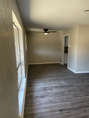 5526 Reiger Avenue 109, Dallas, TX 75214