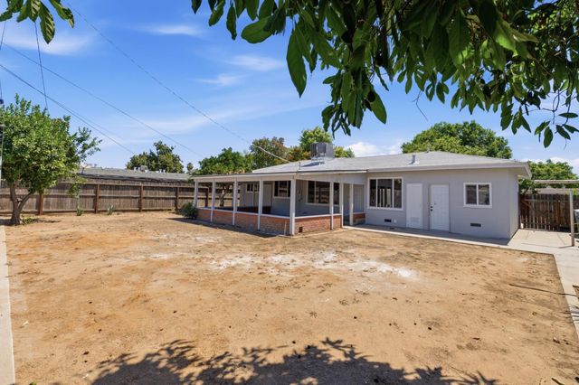 3631 N Effie Street, Fresno, CA 93726