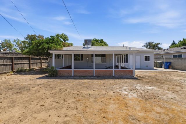 3631 N Effie Street, Fresno, CA 93726