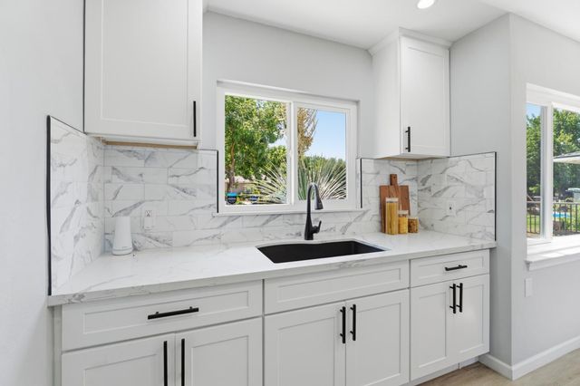 3631 N Effie Street, Fresno, CA 93726