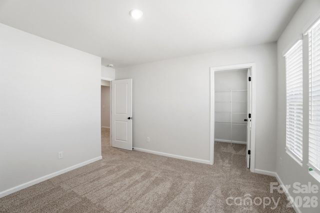 5216 Wyes Oak Lane, Charlotte, NC 28269