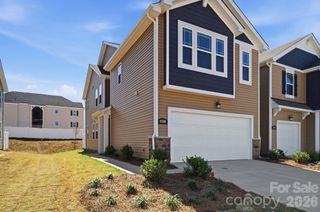 5216 Wyes Oak Lane, Charlotte, NC 28269