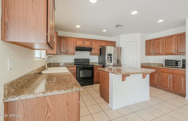 1574 E ELAINE Drive, Casa Grande, AZ 85122