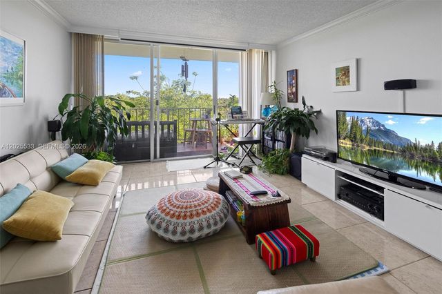 13120 SW 92nd Avenue B505, Miami, FL 33176
