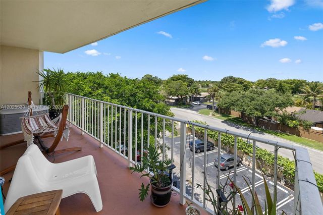 13120 SW 92nd Avenue B505, Miami, FL 33176