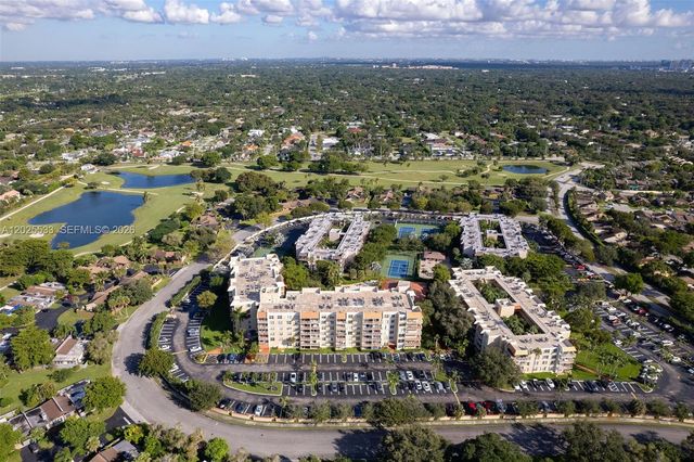13120 SW 92nd Avenue B505, Miami, FL 33176