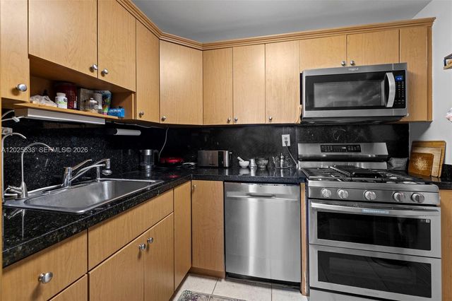 13120 SW 92nd Avenue B505, Miami, FL 33176